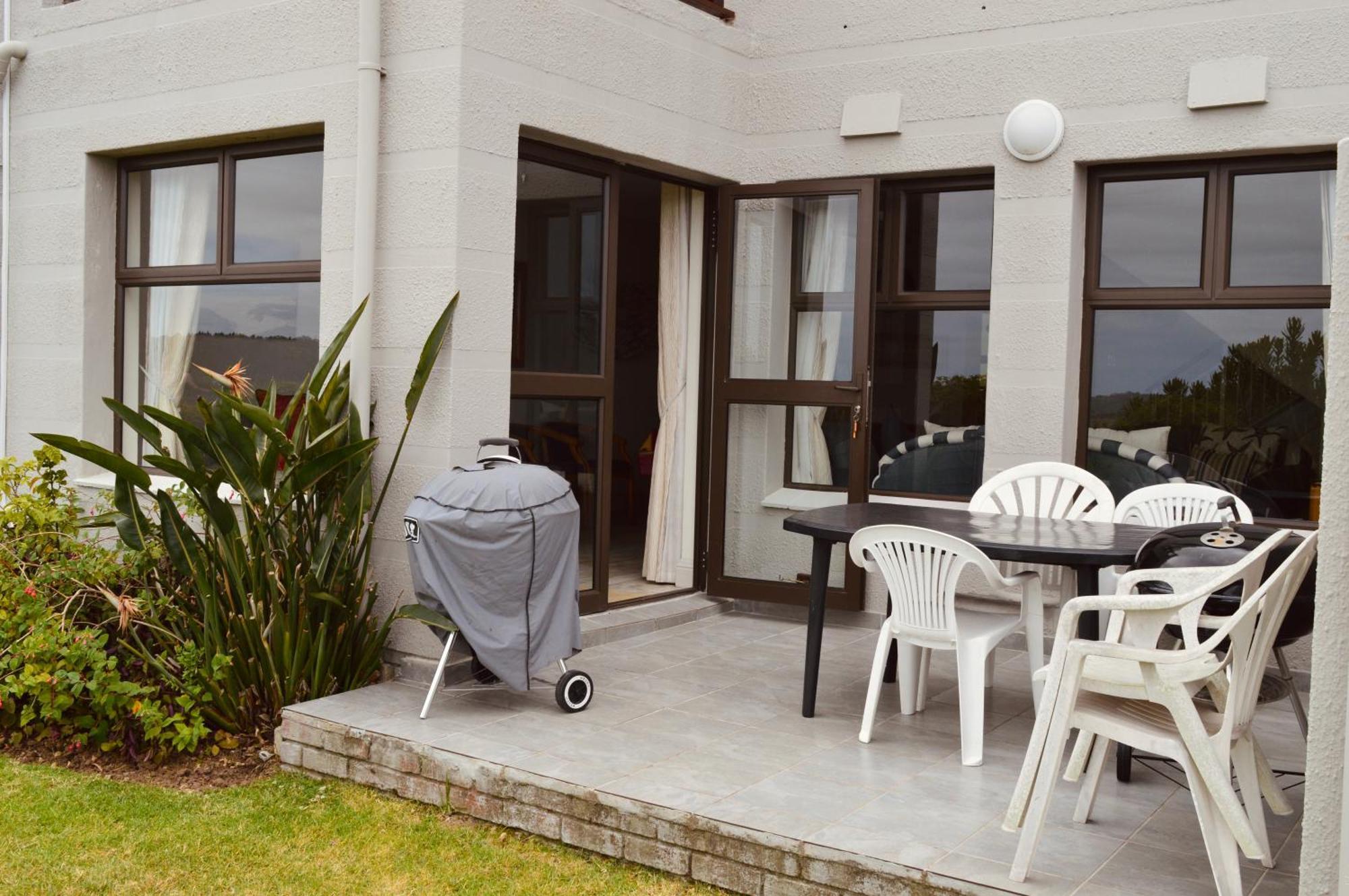 Castleton Self-Catering Accommodation بليتنبيرغ باي المظهر الخارجي الصورة
