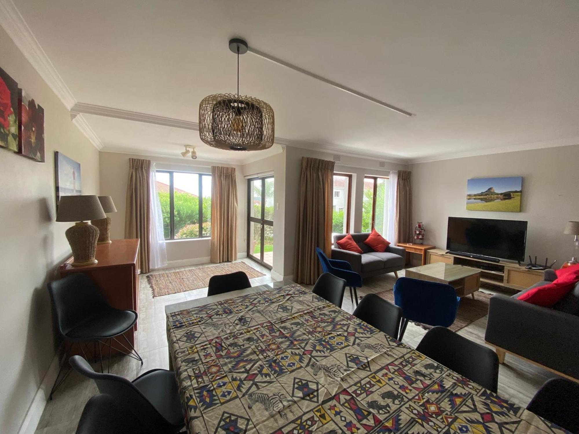 Castleton Self-Catering Accommodation بليتنبيرغ باي المظهر الخارجي الصورة